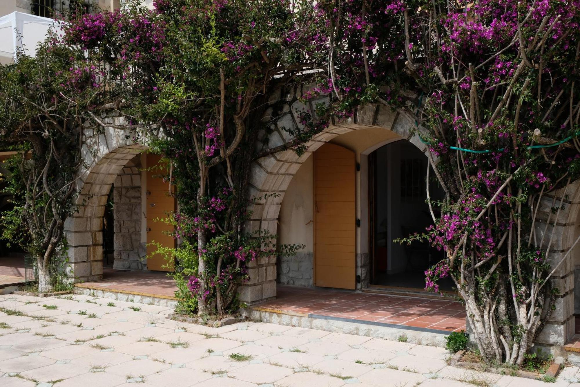 Appartamento Mas Sainte Marie Tolone Esterno foto