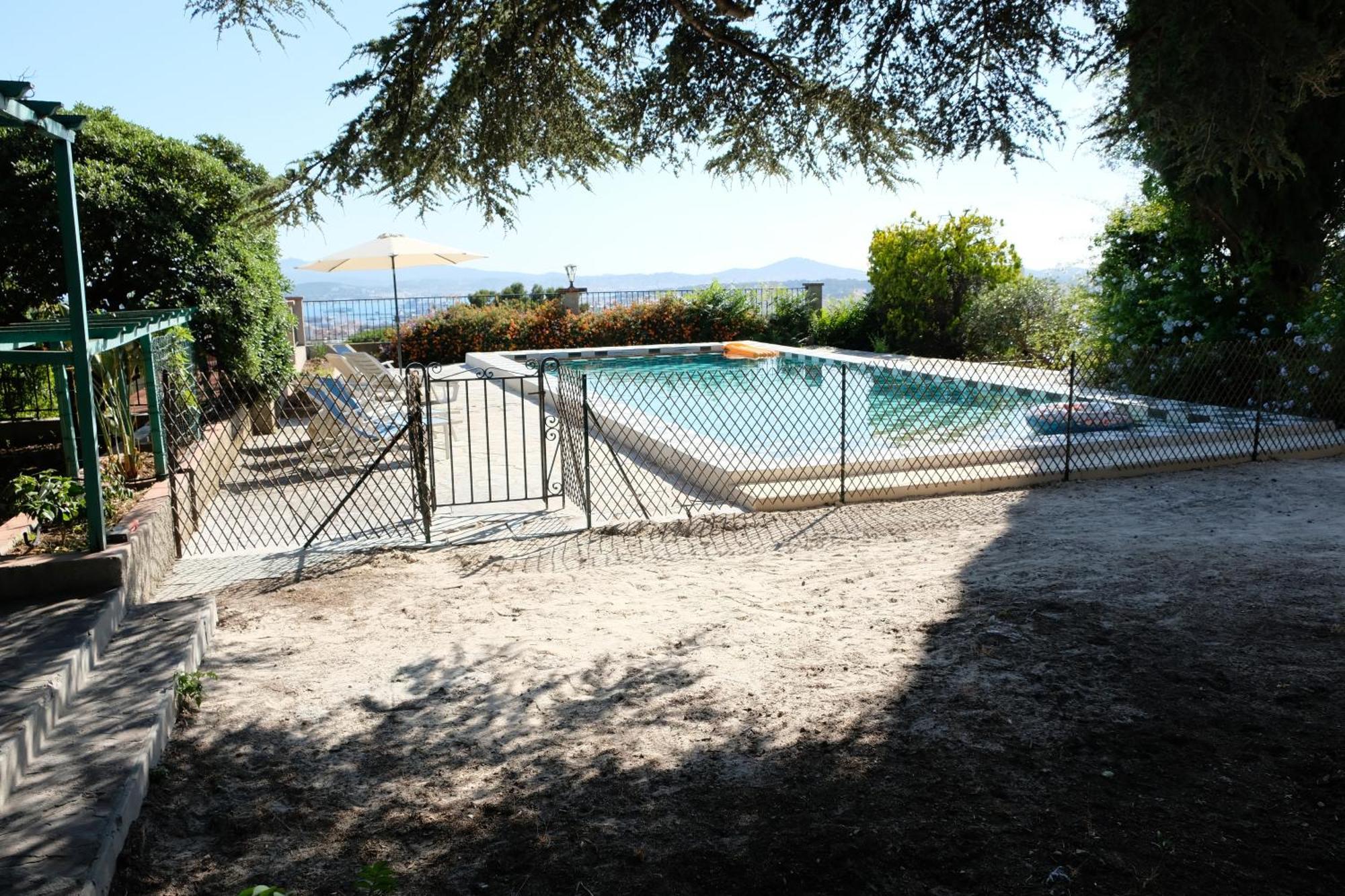 Appartamento Mas Sainte Marie Tolone Esterno foto